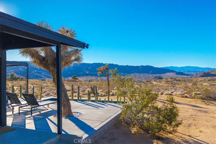 8729 Rock Haven Road, Joshua Tree, California 92252