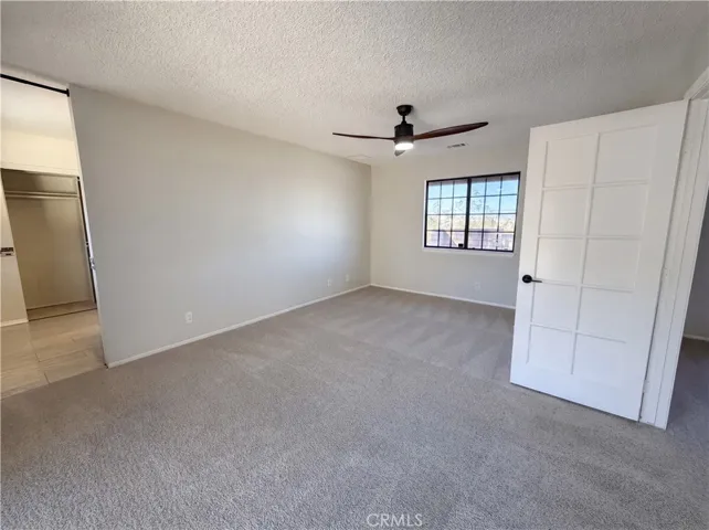 15852 Mandan, Apple Valley, California 92307