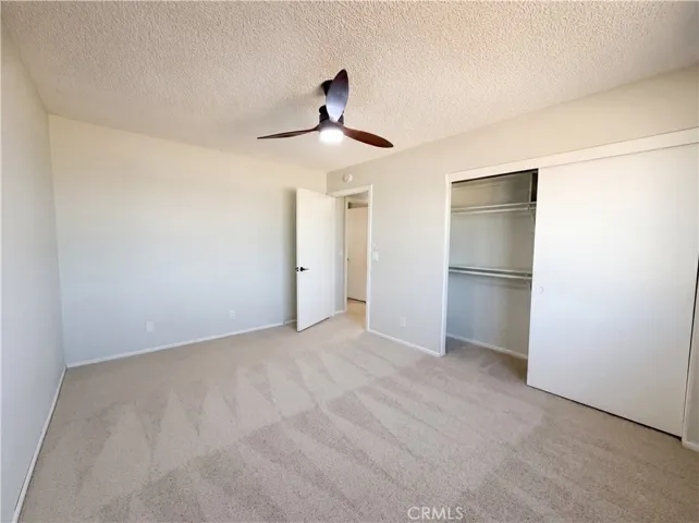 15852 Mandan, Apple Valley, California 92307