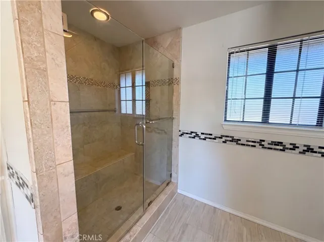 15852 Mandan, Apple Valley, California 92307