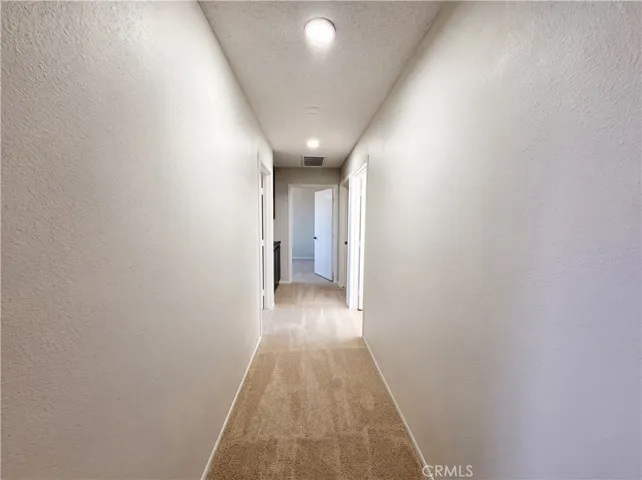 15852 Mandan, Apple Valley, California 92307