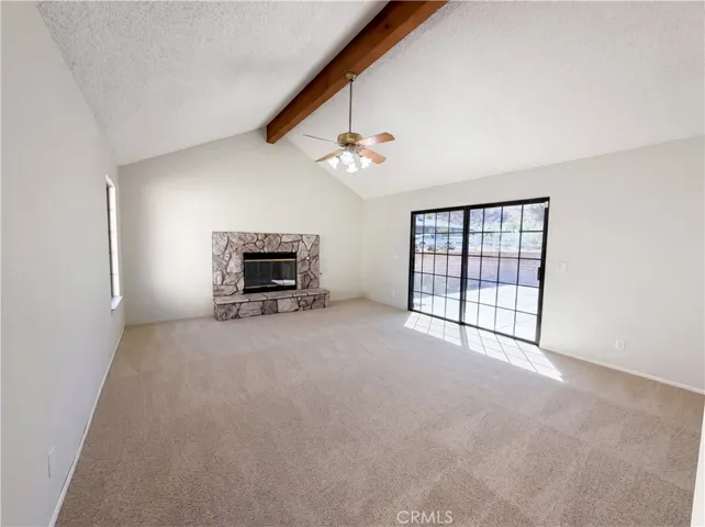 15852 Mandan, Apple Valley, California 92307