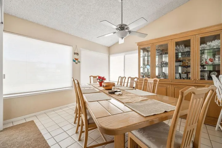 Dine Area