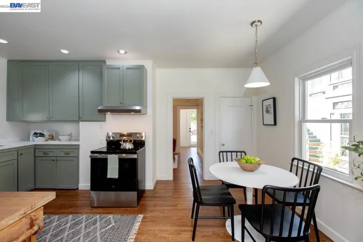 1410 Sherman St, Alameda, California 94501