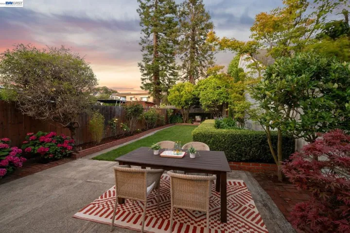 1410 Sherman St, Alameda, California 94501
