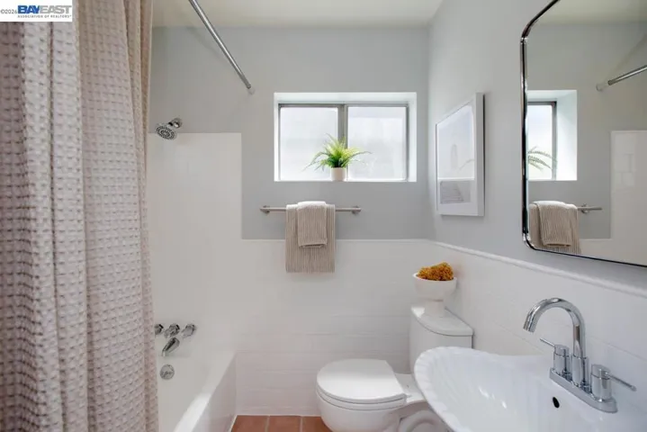 1410 Sherman St, Alameda, California 94501