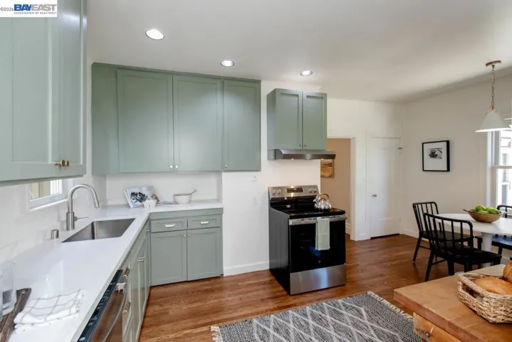 1410 Sherman St, Alameda, California 94501