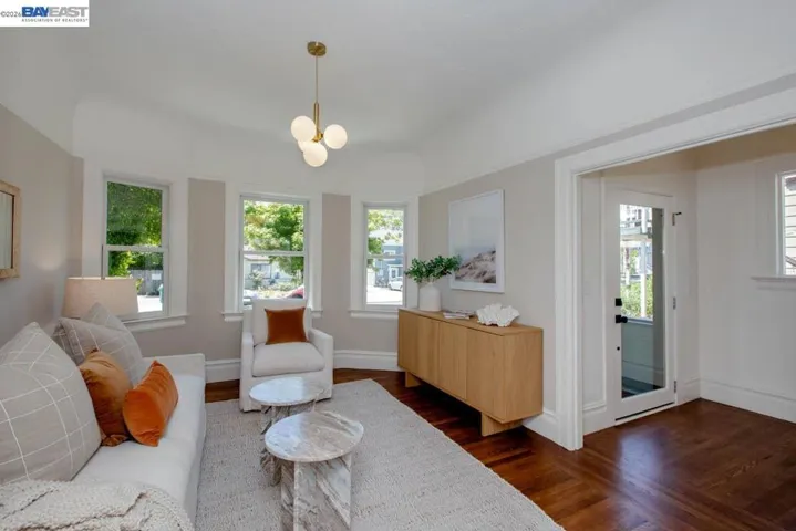 1410 Sherman St, Alameda, California 94501
