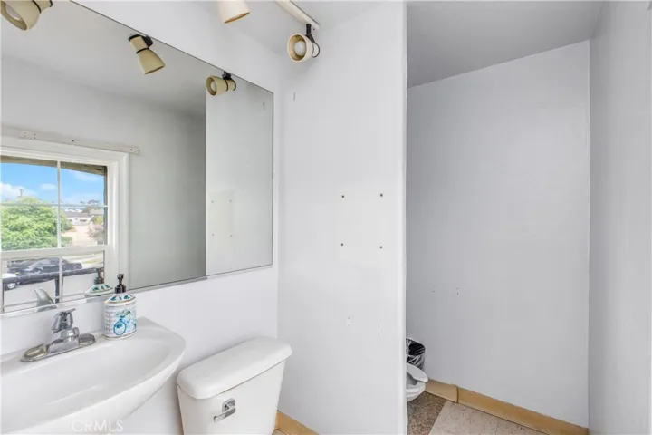 632 W Stocker, Glendale, California 91202