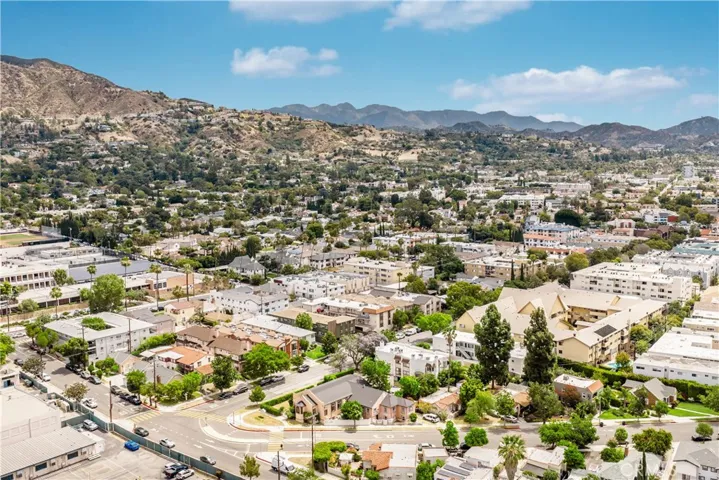 632 W Stocker, Glendale, California 91202