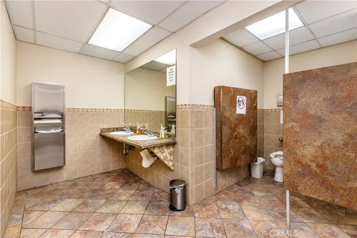 632 W Stocker, Glendale, California 91202