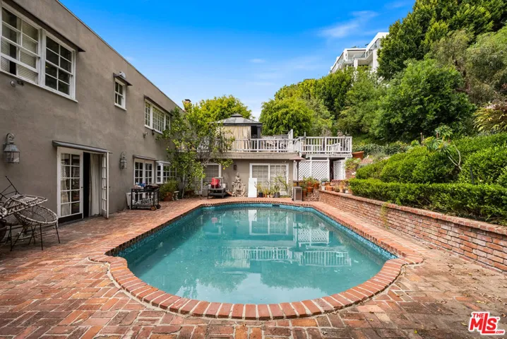 1450 N Doheny Drive, West Hollywood, California 90069