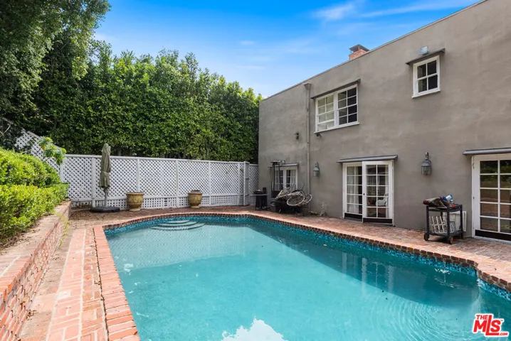 1450 N Doheny Drive, West Hollywood, California 90069