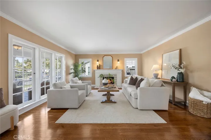 229 W Brookdale Place, Fullerton, California 92832