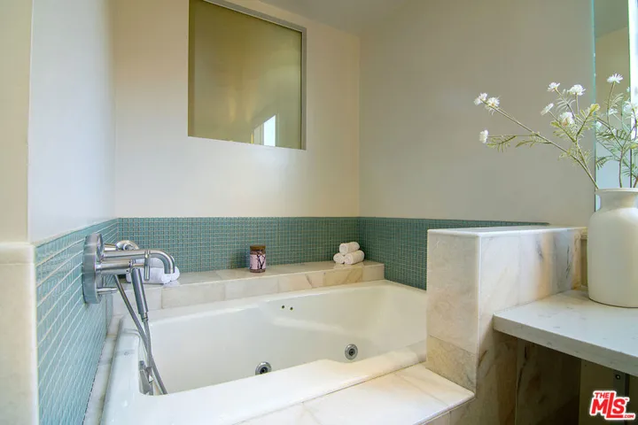 10550 Wilshire Boulevard 503, Los Angeles, California 90024