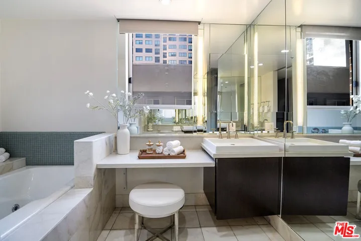 10550 Wilshire Boulevard 503, Los Angeles, California 90024