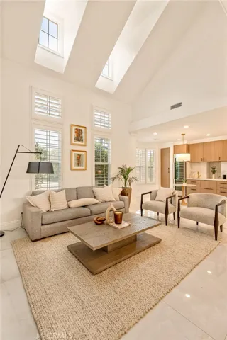 15 Tether Moon Lane, Ladera Ranch, California 92694