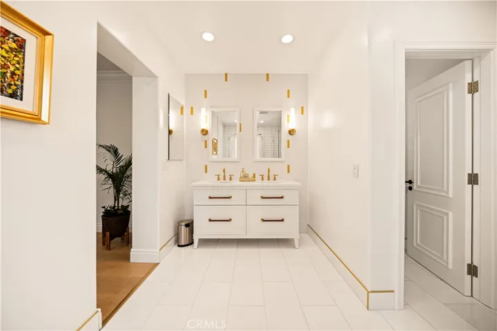 15 Tether Moon Lane, Ladera Ranch, California 92694