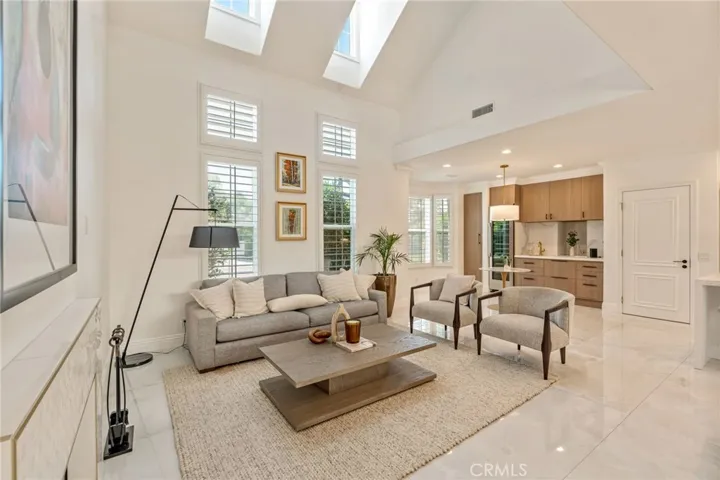 15 Tether Moon Lane, Ladera Ranch, California 92694