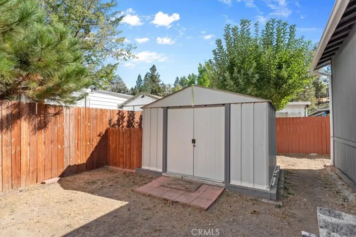 22800 Byron, Crestline, California 92325