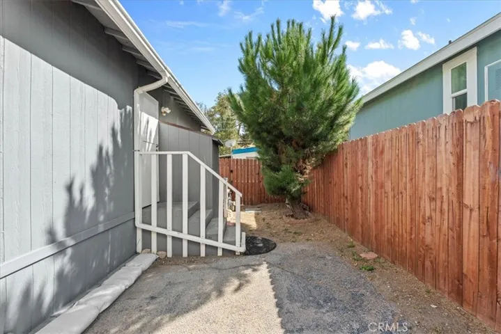 22800 Byron, Crestline, California 92325