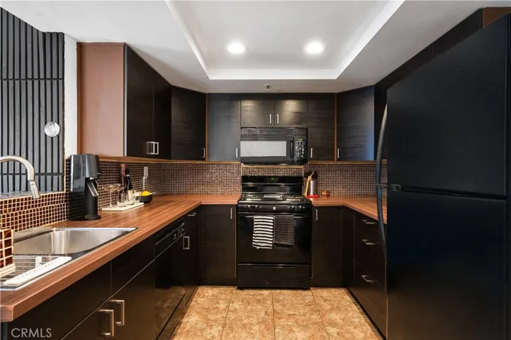 35 Linden 410, Long Beach, California 90802