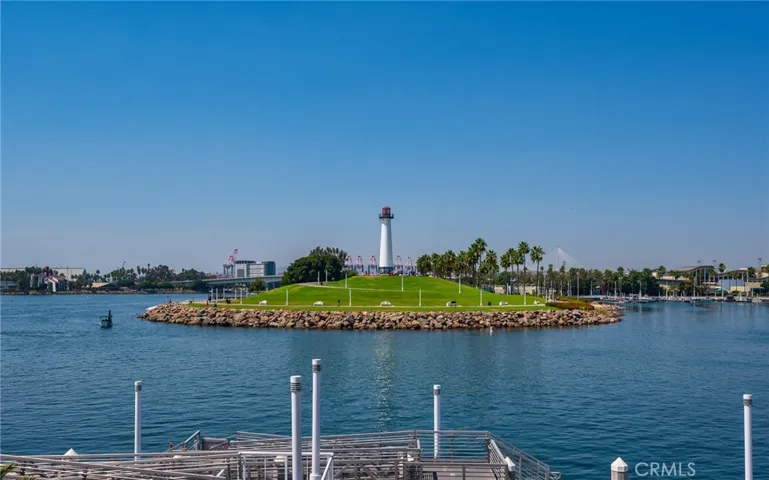 35 Linden 410, Long Beach, California 90802
