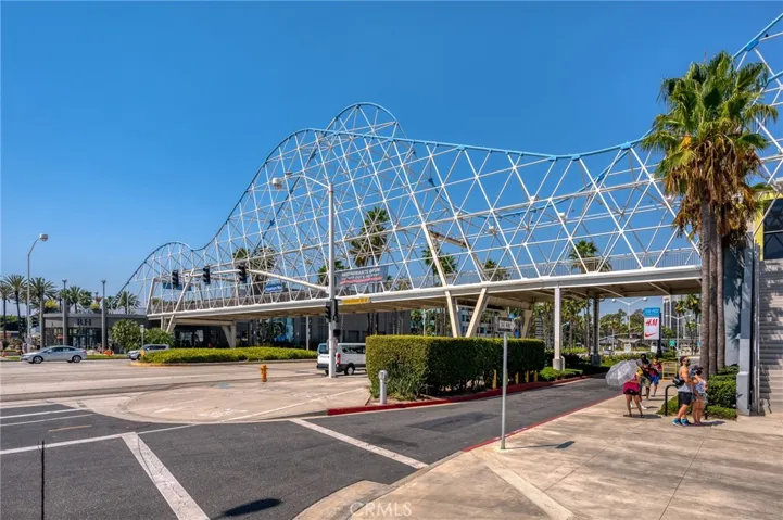 35 Linden 410, Long Beach, California 90802