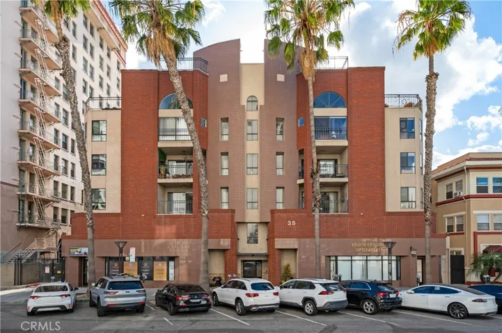 35 Linden 410, Long Beach, California 90802