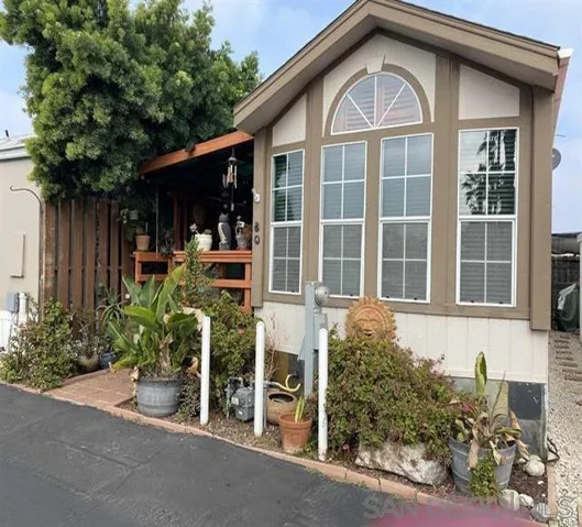 900 N Cloeveland 80, Oceanside, California 92054