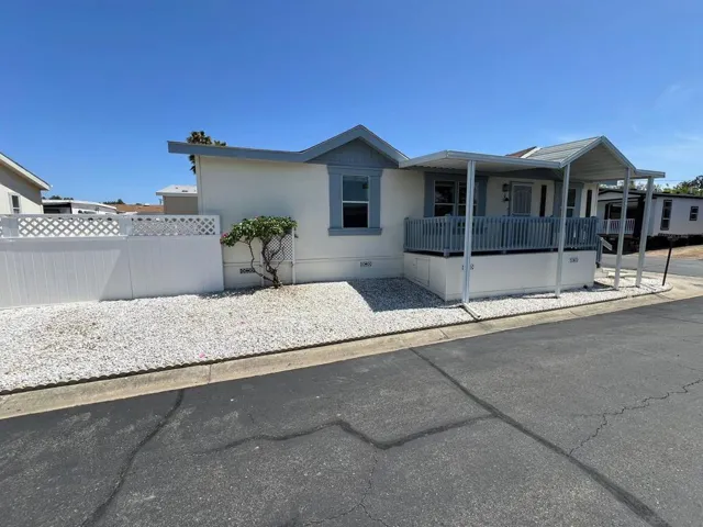 1001 S Hale Spc 77, Escondido, California 92029