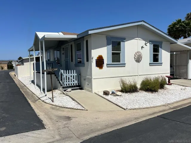1001 S Hale Spc 77, Escondido, California 92029