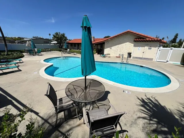 1001 S Hale Spc 77, Escondido, California 92029