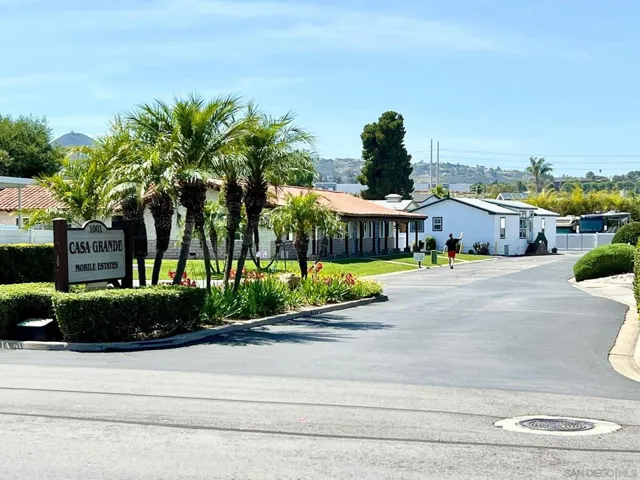 1001 S Hale Spc 77, Escondido, California 92029