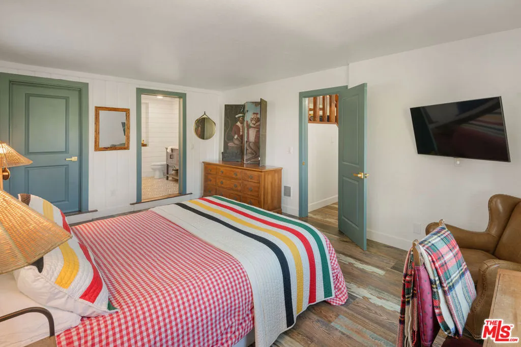 24015 Altdorf Drive, Crestline, California 92325 — photo 5