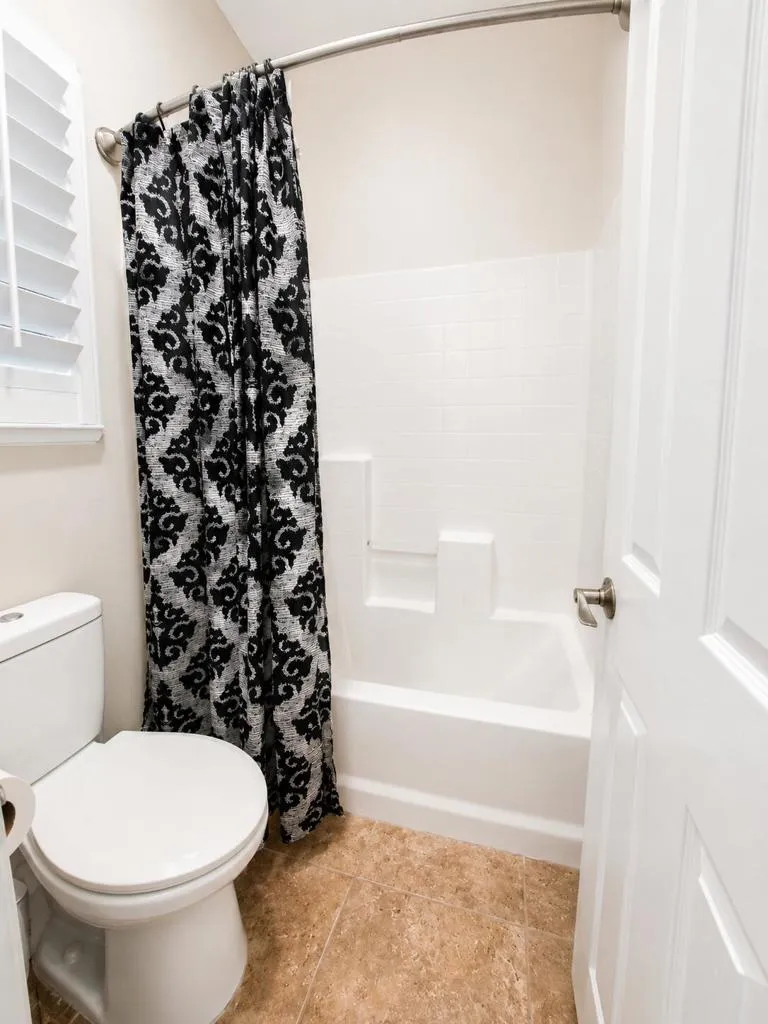 Bathroom Casita