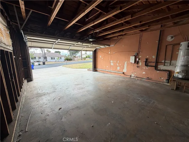 5611 Golondrina Drive, San Bernardino, California 92404