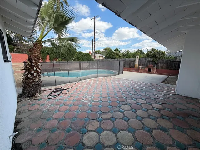 5611 Golondrina Drive, San Bernardino, California 92404