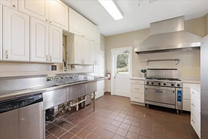 1258 San Andreas Road, Watsonville, California 95076