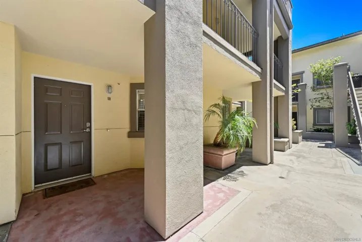 1270 Cleveland M111, San Diego, California 92103