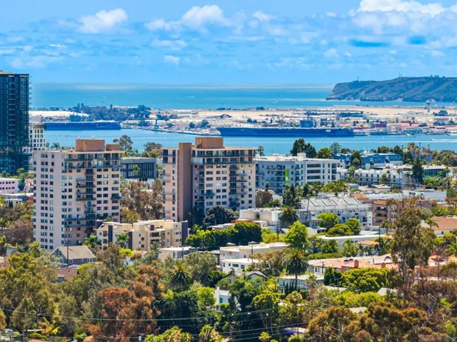 1270 Cleveland M111, San Diego, California 92103