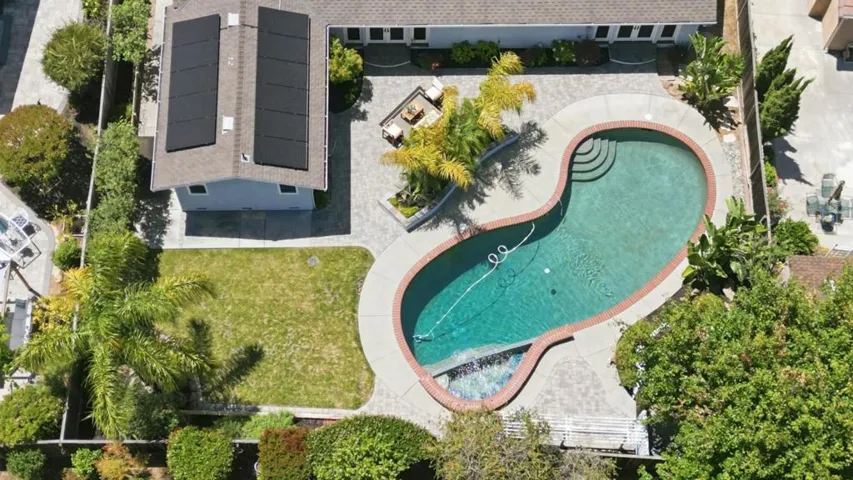 135 Belcrest Drive, Los Gatos, California 95032