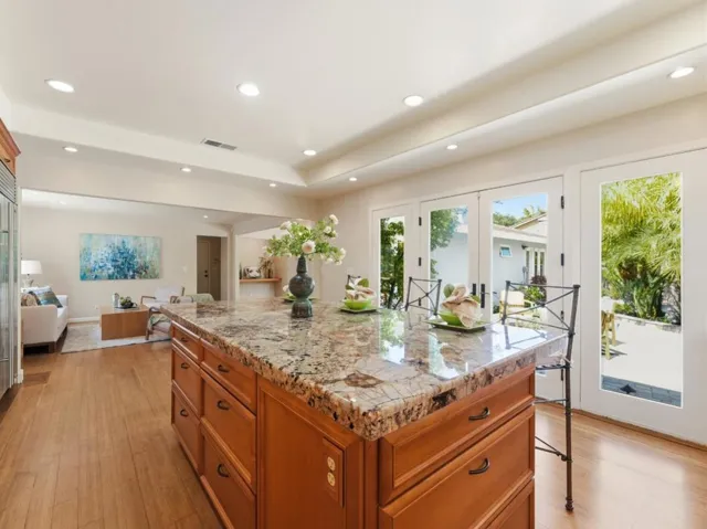 135 Belcrest Drive, Los Gatos, California 95032