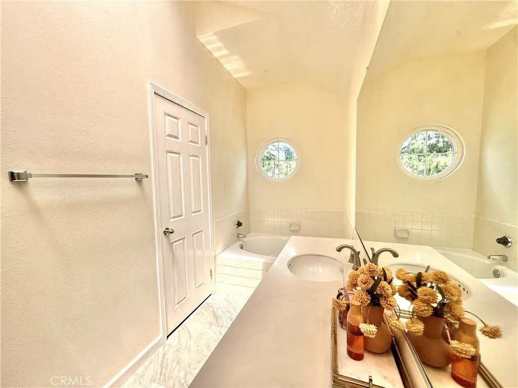 Inside of full bath of bedroom #1.