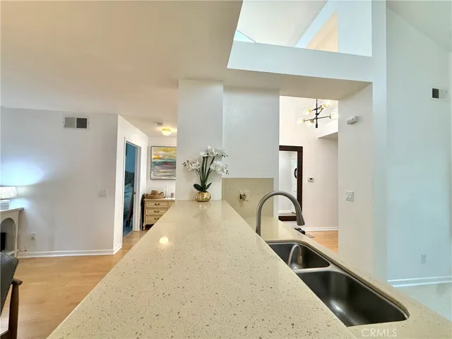 Breakfast bar