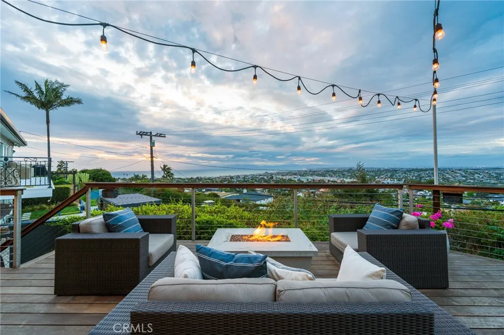 enjoy the ambience of the evenings from this deck.