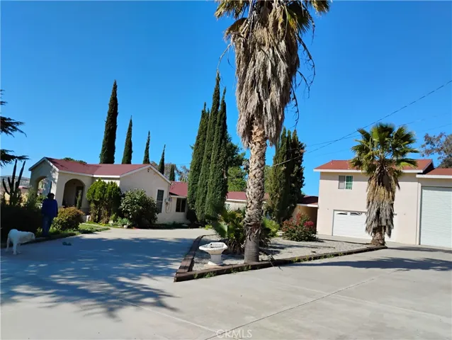 271 Park Avenue, Banning, California 92220