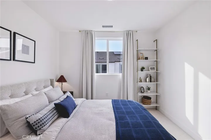 Model home Secondary Bed used for representational purposes only