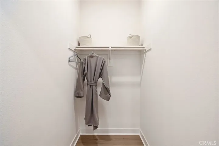 Model home en-suite closet used for representational purposes only