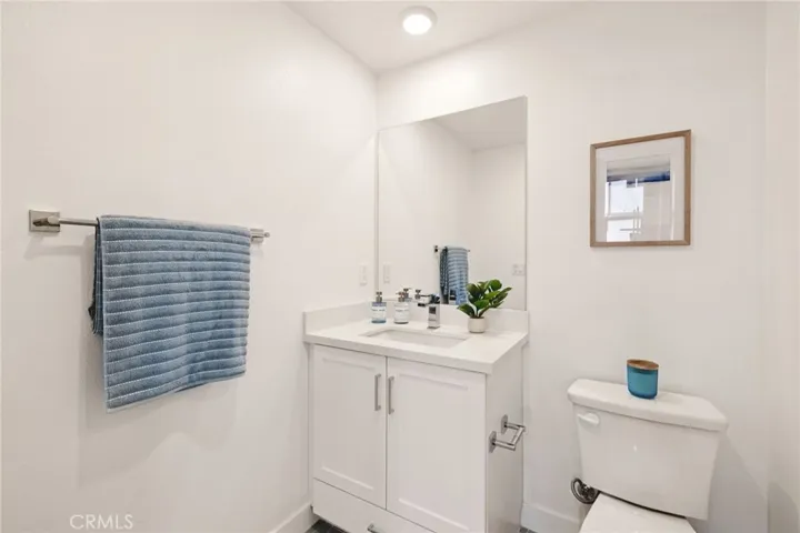Model home en-suite bath used for representational purposes only
